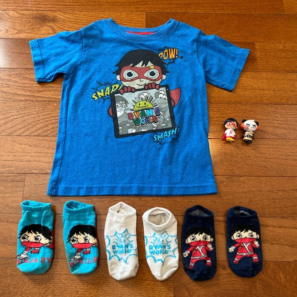 Boys 4T Ryan’s World Bundle - Picture 1 of 7